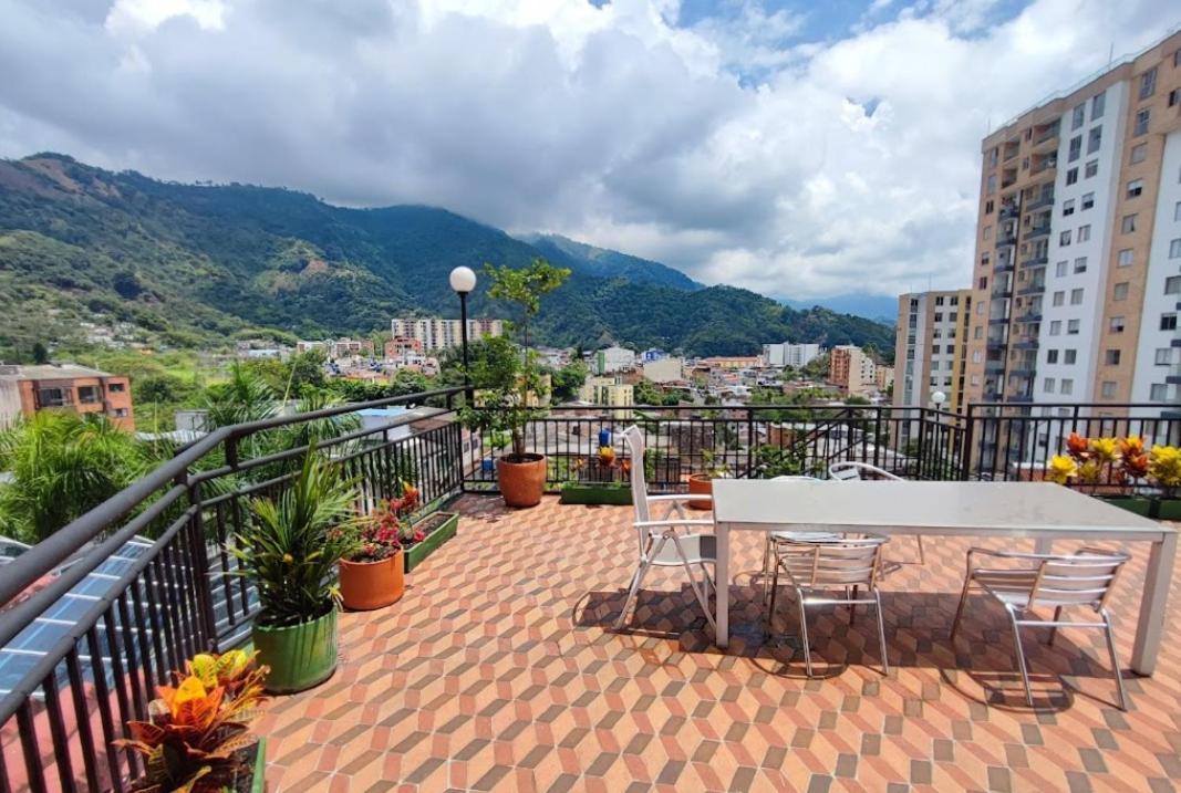 Casa Morales Hotel Internacional Y Centro De Convenciones Ibagué Exteriér fotografie View of Sabana Grande